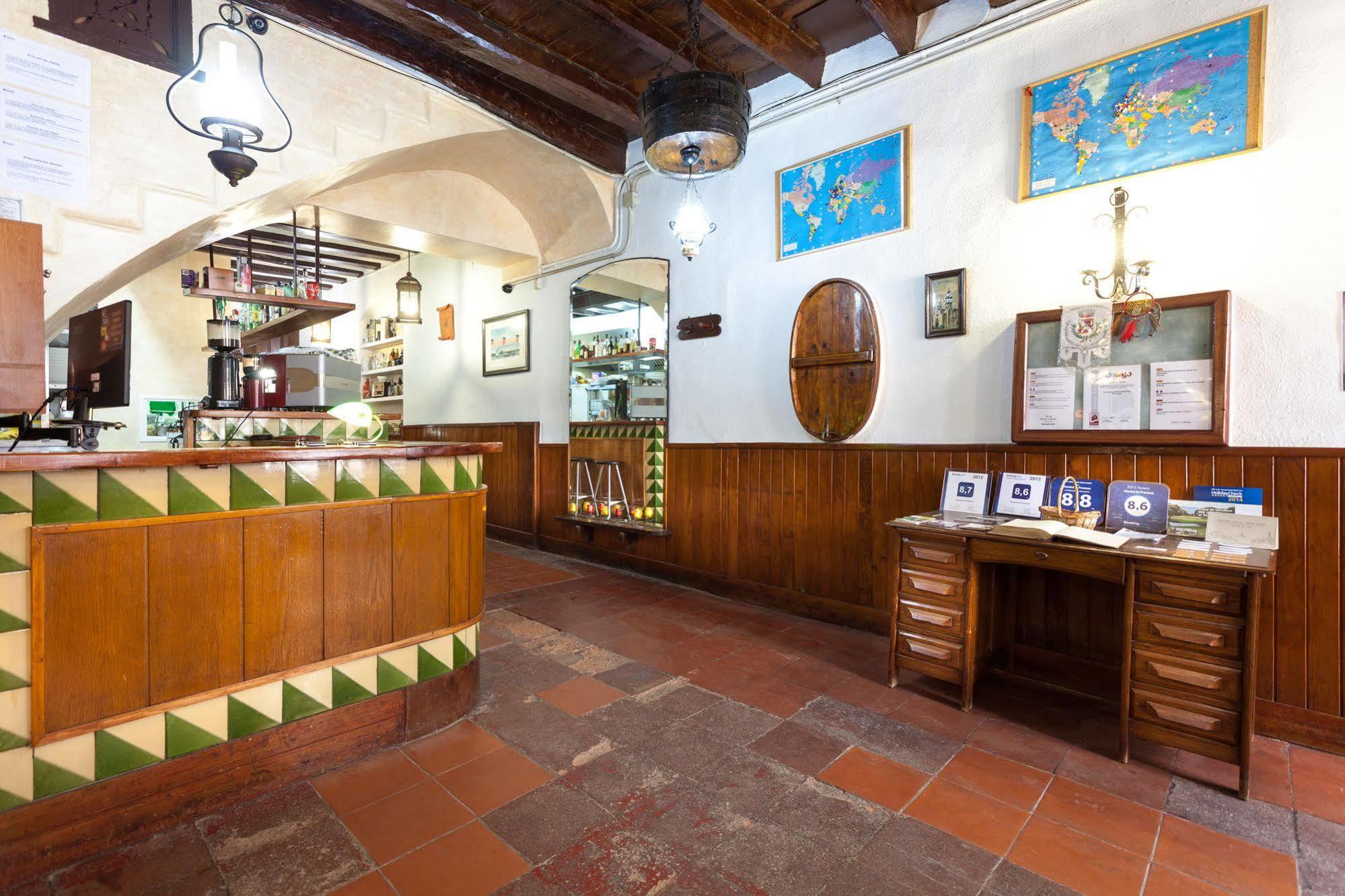 La Premsa 3*